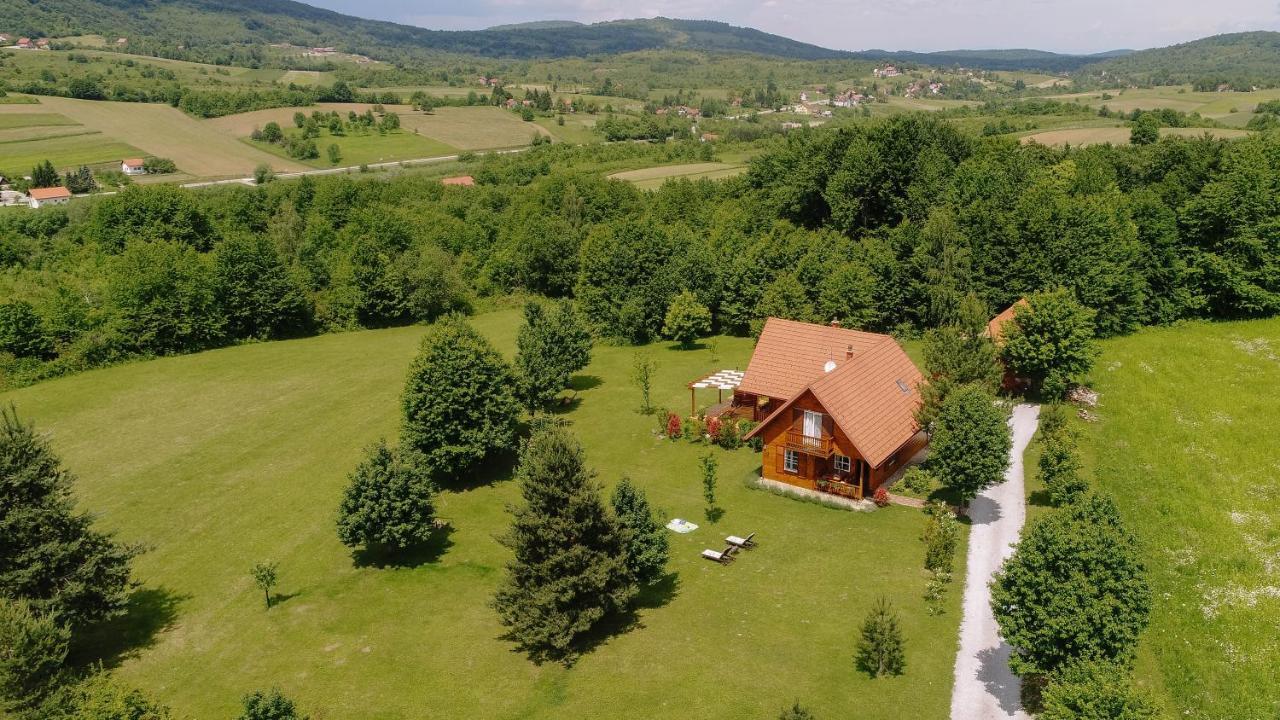 Holiday Homes Vita Natura Rakovica Kültér fotó