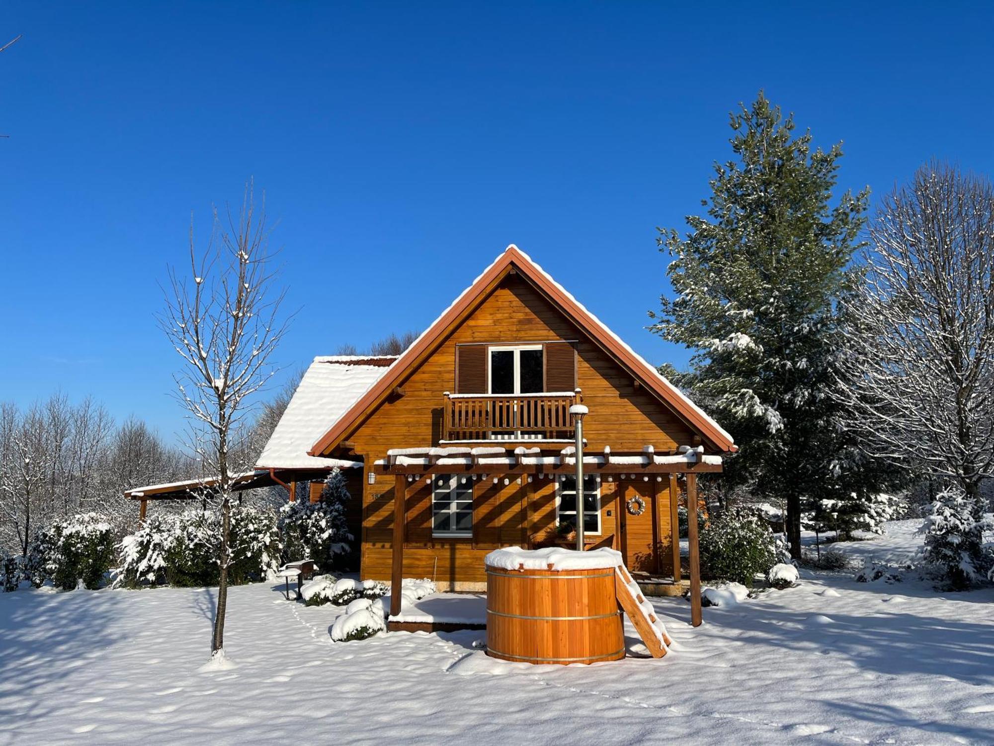 Holiday Homes Vita Natura Rakovica Kültér fotó
