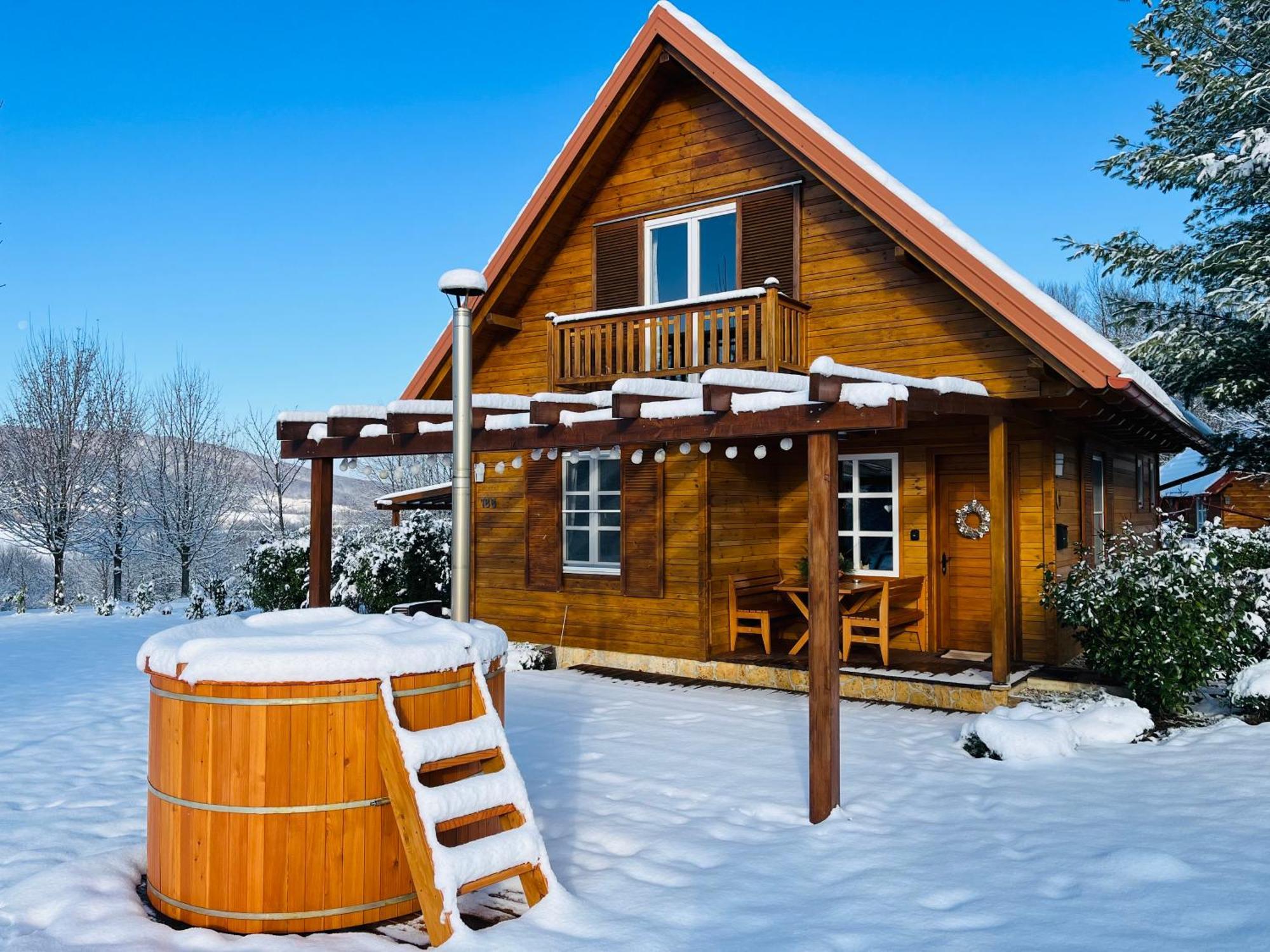 Holiday Homes Vita Natura Rakovica Kültér fotó