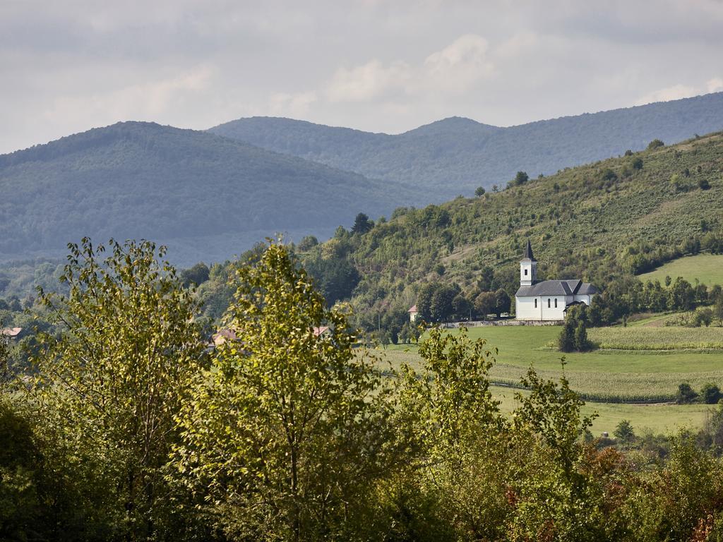 Holiday Homes Vita Natura Rakovica Kültér fotó